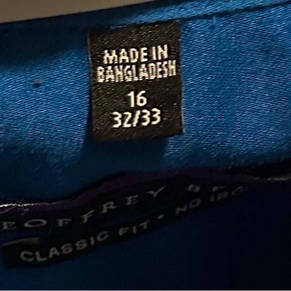 Men’s Geoffrey Beene Button Down Dress Shirt - Picture 4 of 4